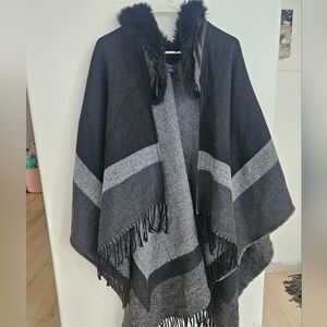 Madden Girl Black and Gray Poncho Coat